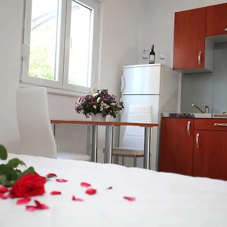 Dalmazia Apartman *